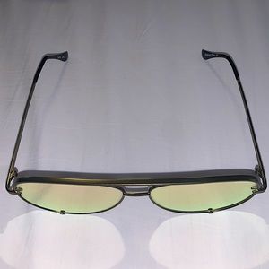 DesixQuay High Key Army Green x Gold Sunglasses